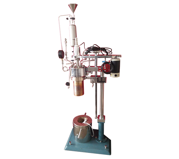 KCFD系列--帶在線加料、在線取樣-卡環(huán)連接側(cè)面照片